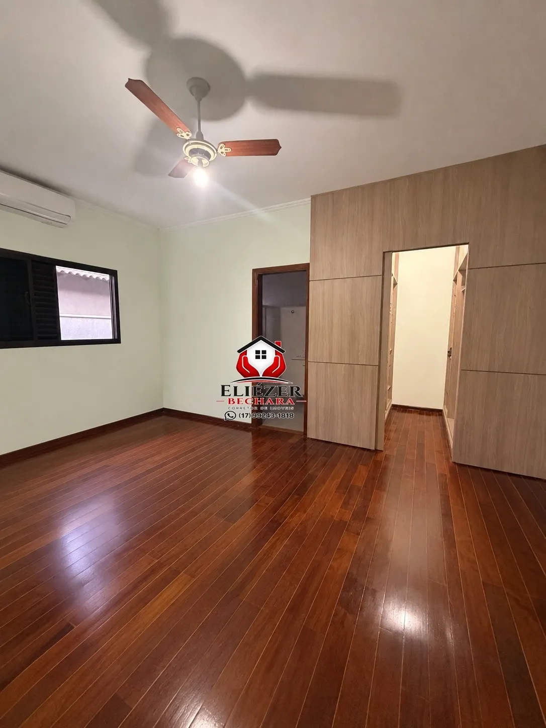 Casa com 4 quartos à venda, 320m² — foto 9 de 19