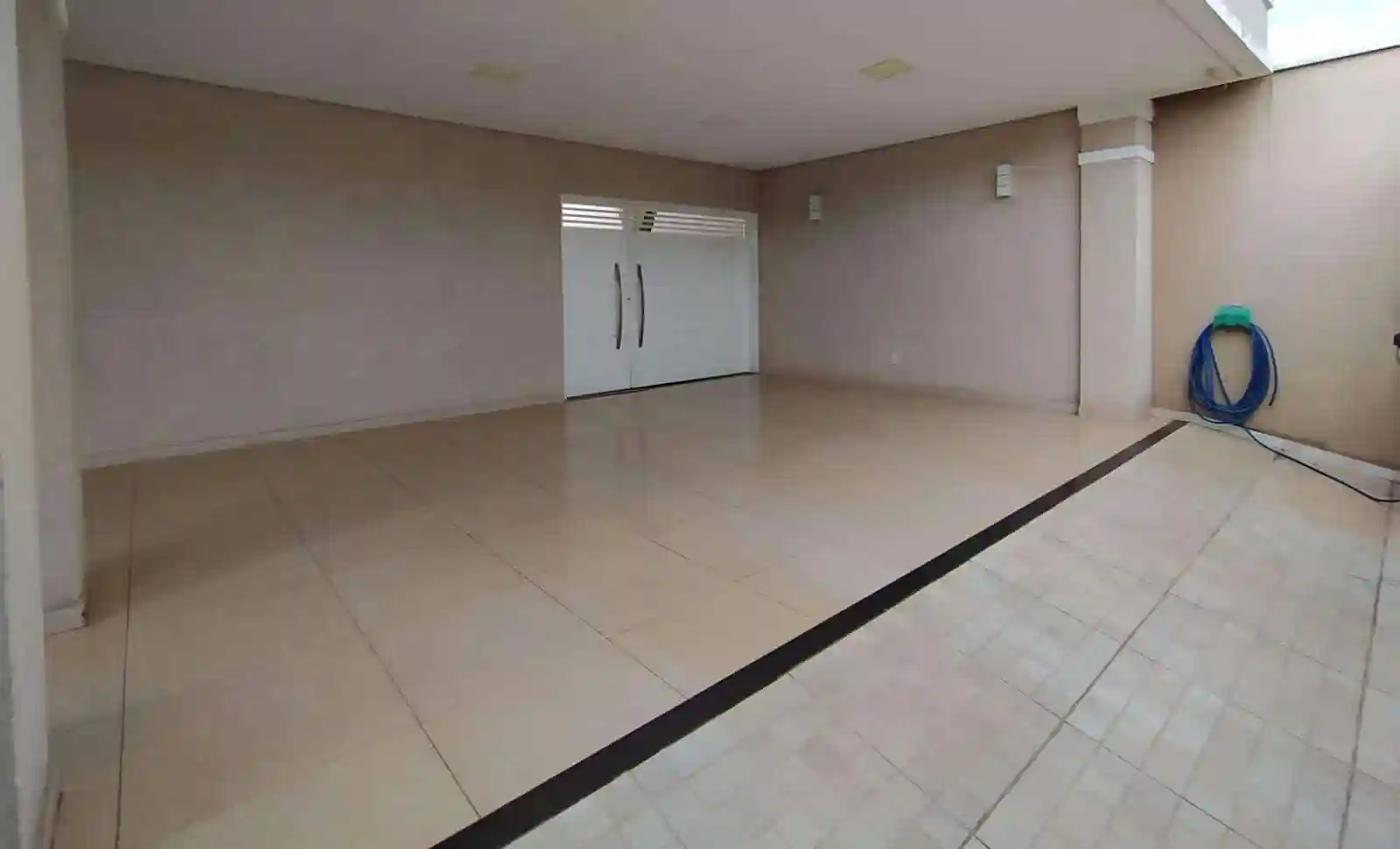 Casa com 4 quartos à venda, 600m² — foto 37 de 53