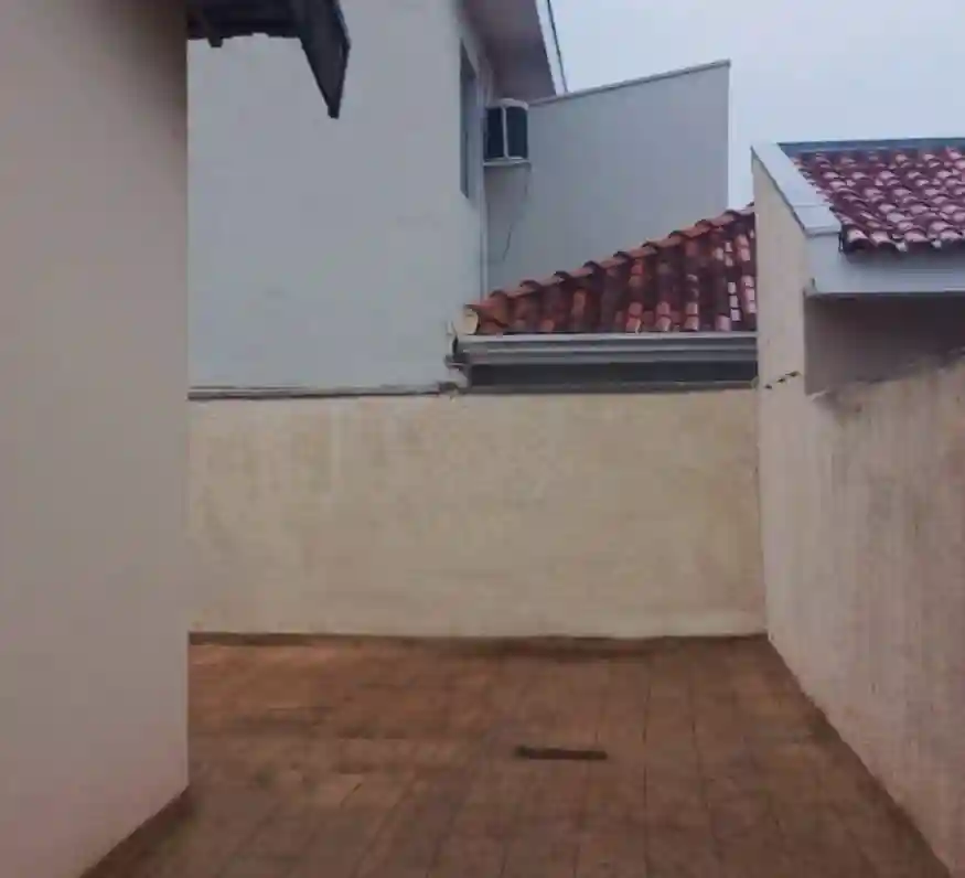 Casa com 3 quartos à venda, 260m² — foto 6 de 9