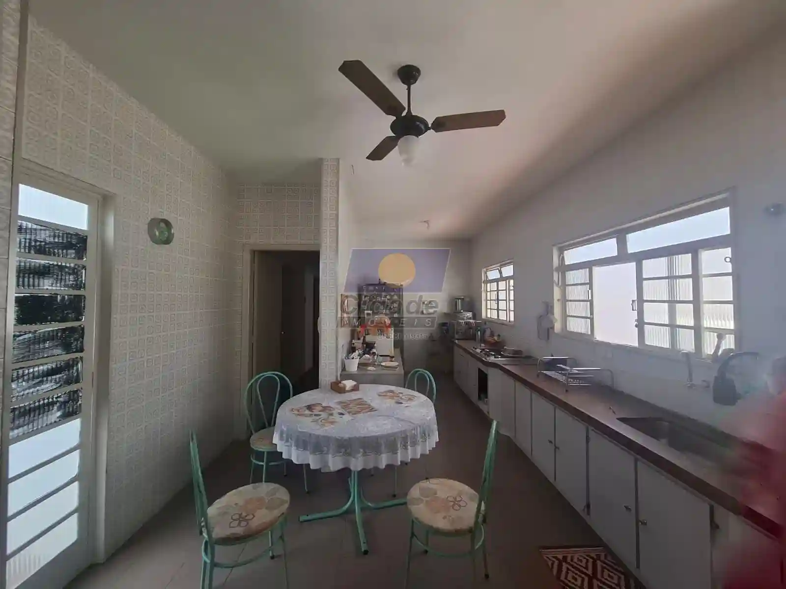 Casa com 4 quartos à venda, 280m² — foto 5 de 18