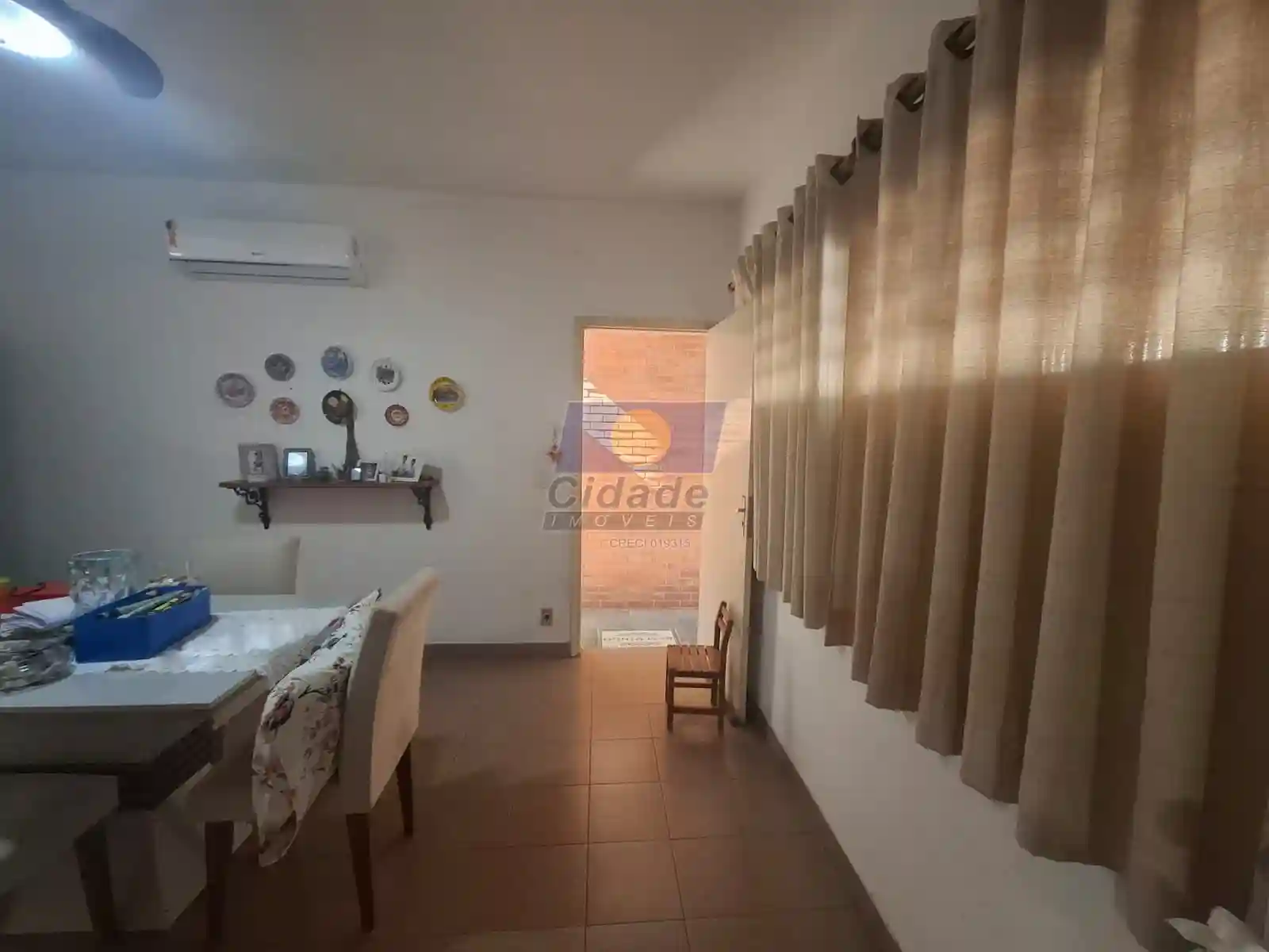 Casa com 4 quartos à venda, 280m² — foto 6 de 18