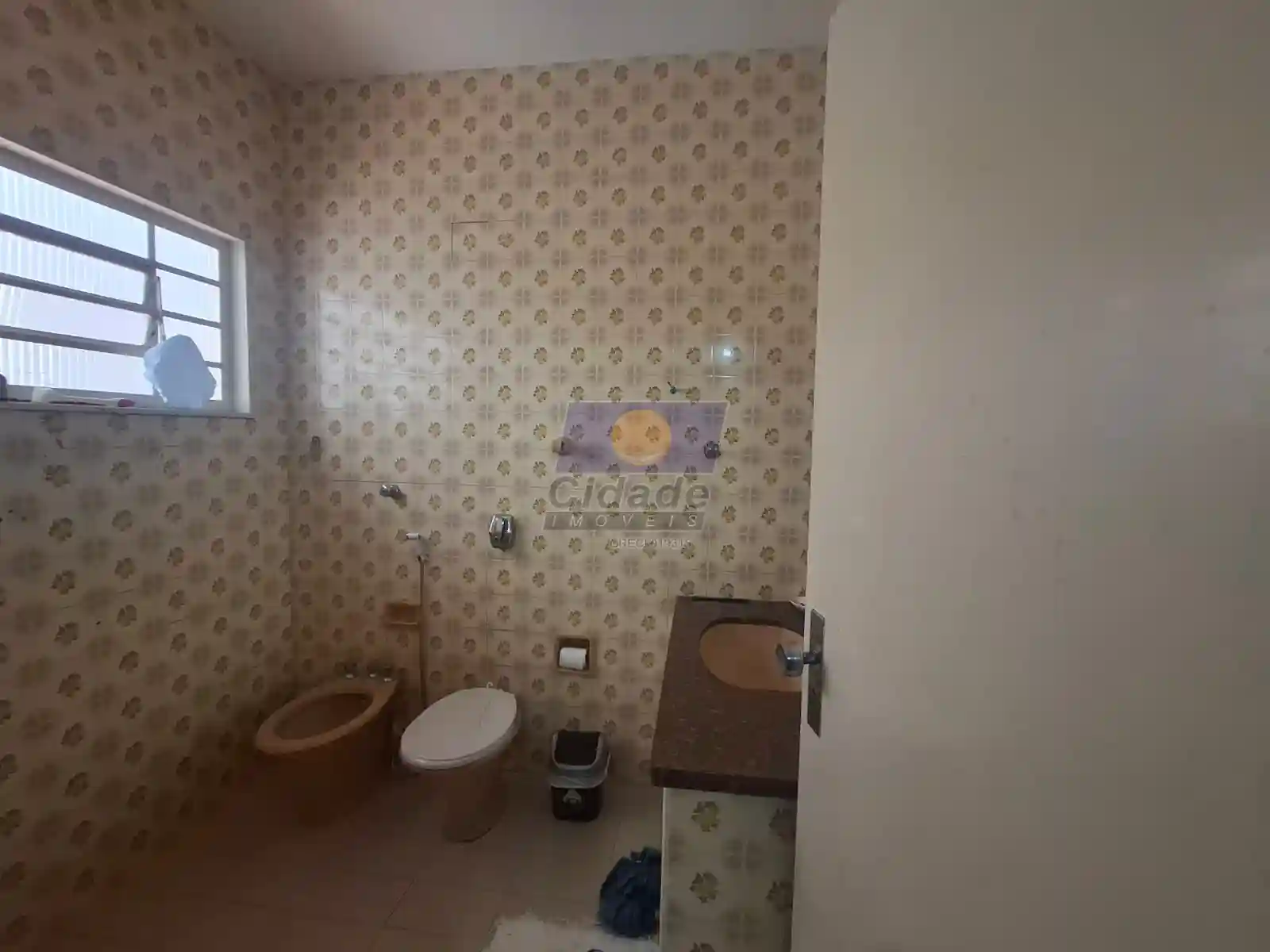 Casa com 4 quartos à venda, 280m² — foto 10 de 18