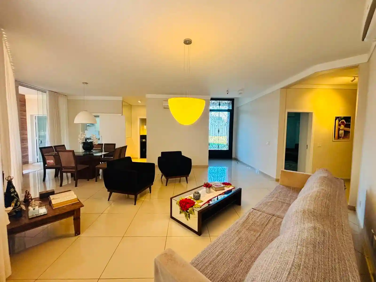 Casa de Condomínio com 3 quartos à venda, 256m² — foto 19 de 42