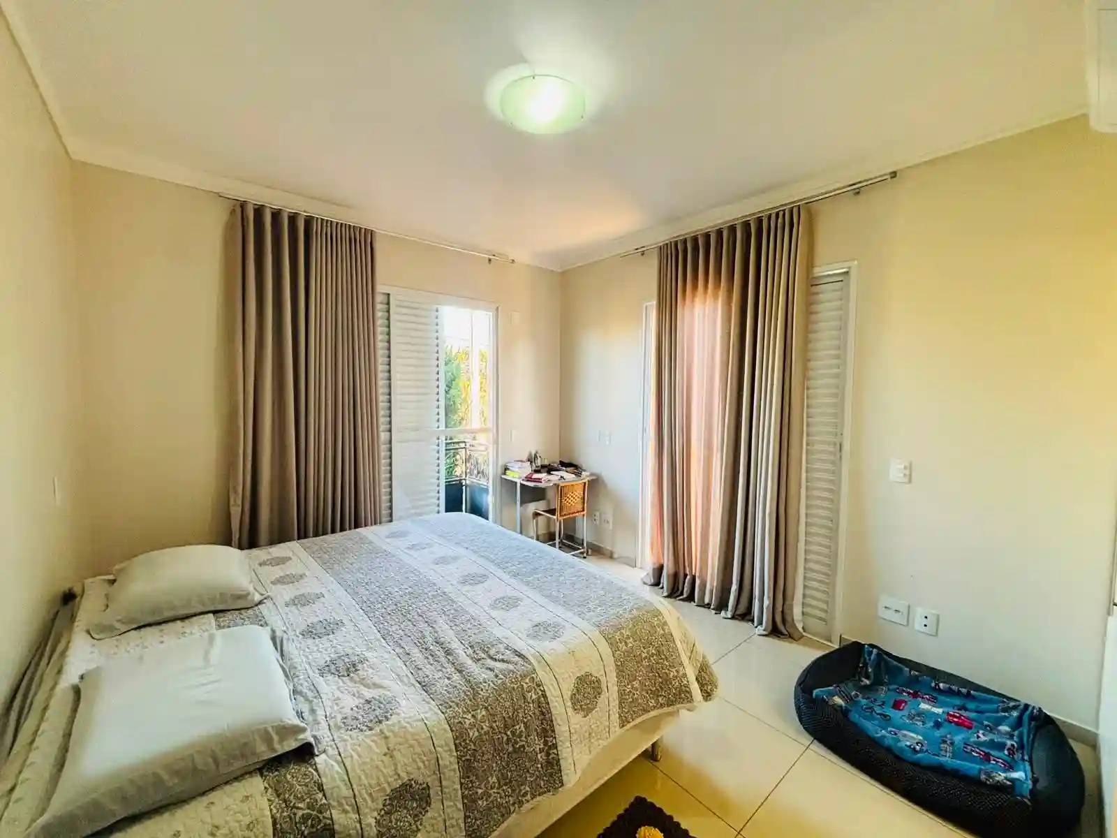 Casa de Condomínio com 3 quartos à venda, 256m² — foto 33 de 42