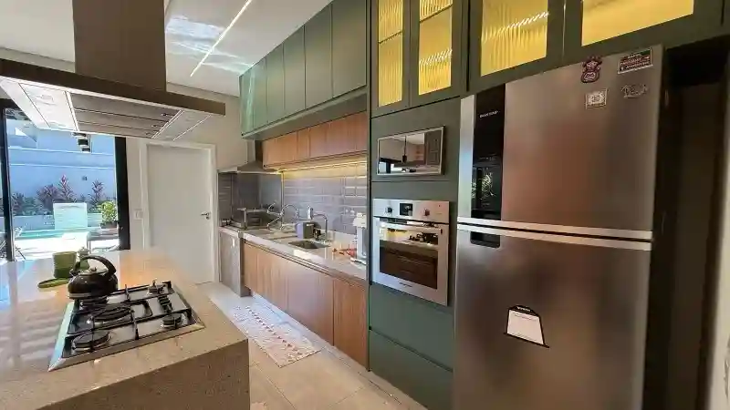 Casa de Condomínio com 3 quartos à venda, 200m² — foto 7 de 21