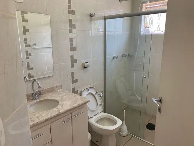 Casa de Condomínio com 3 quartos à venda, 1625m² — foto 3 de 27