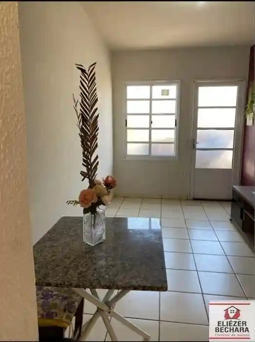Casa com 2 quartos à venda, 50m² — foto 3 de 16