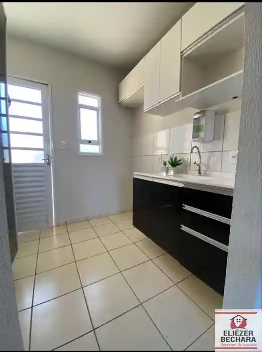 Casa com 2 quartos à venda, 50m² — foto 8 de 16