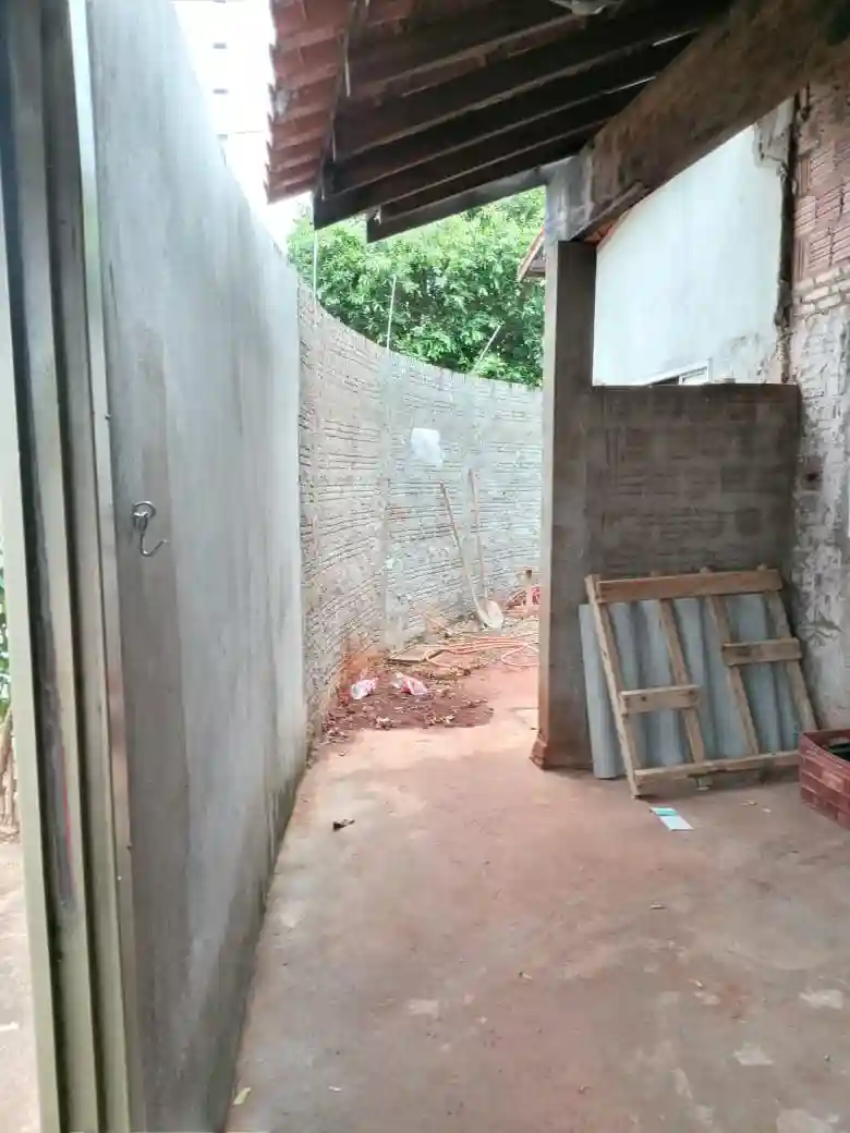 Casa à venda — foto 6 de 8