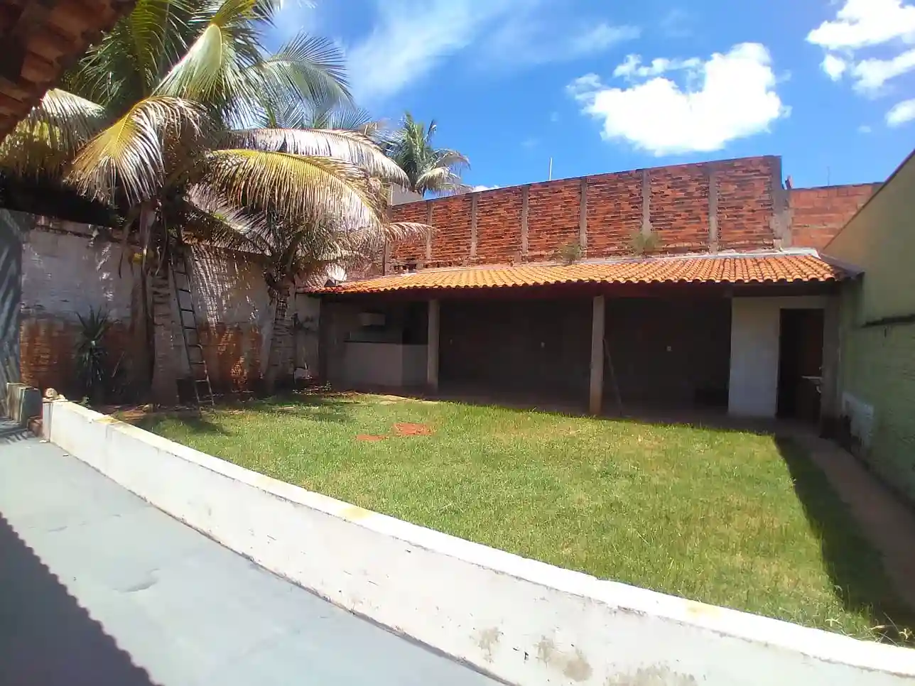 Casa à venda — foto 9 de 10