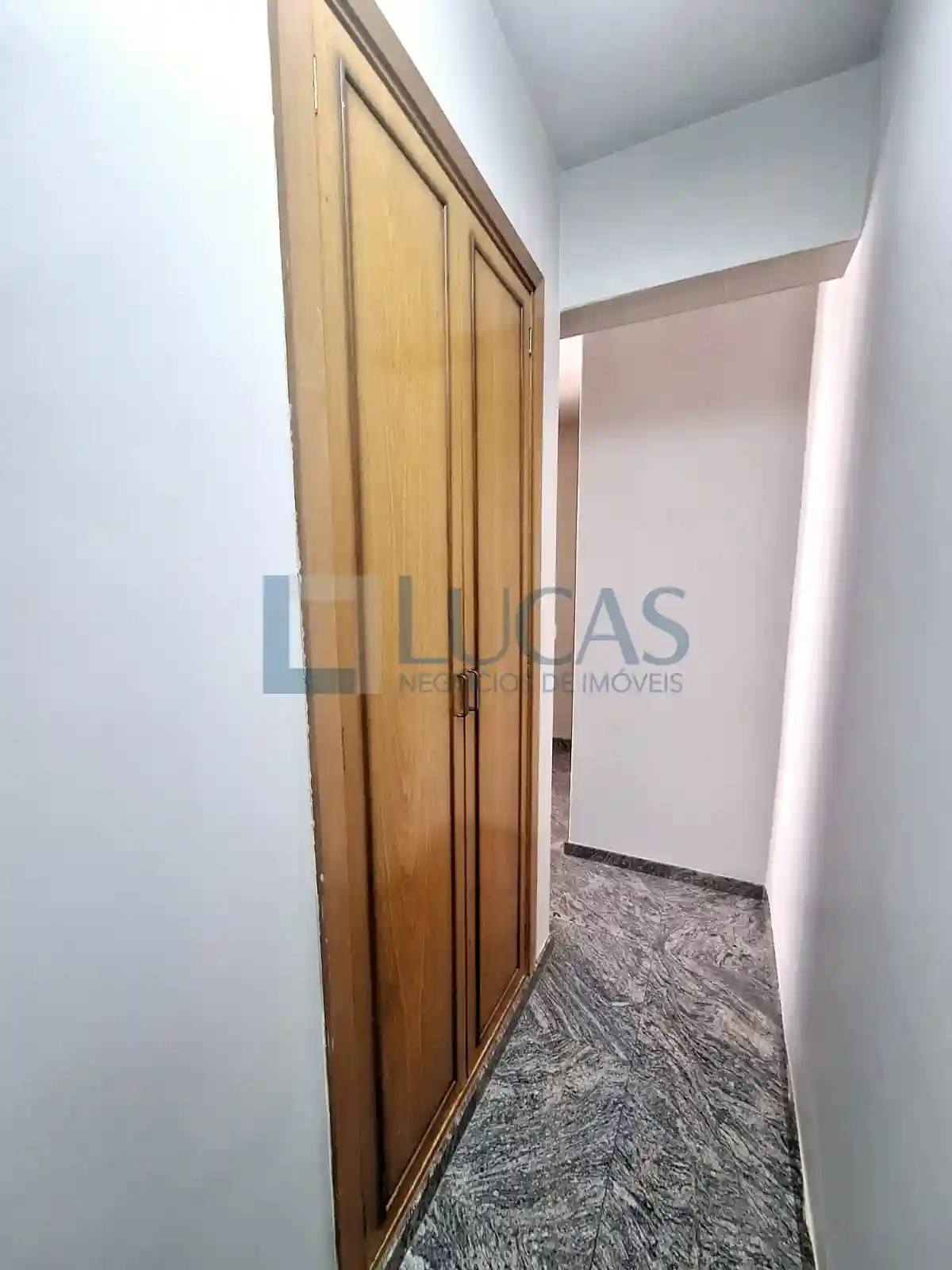 Apartamento com 4 quartos para aluguel, 300m² — foto 6 de 26
