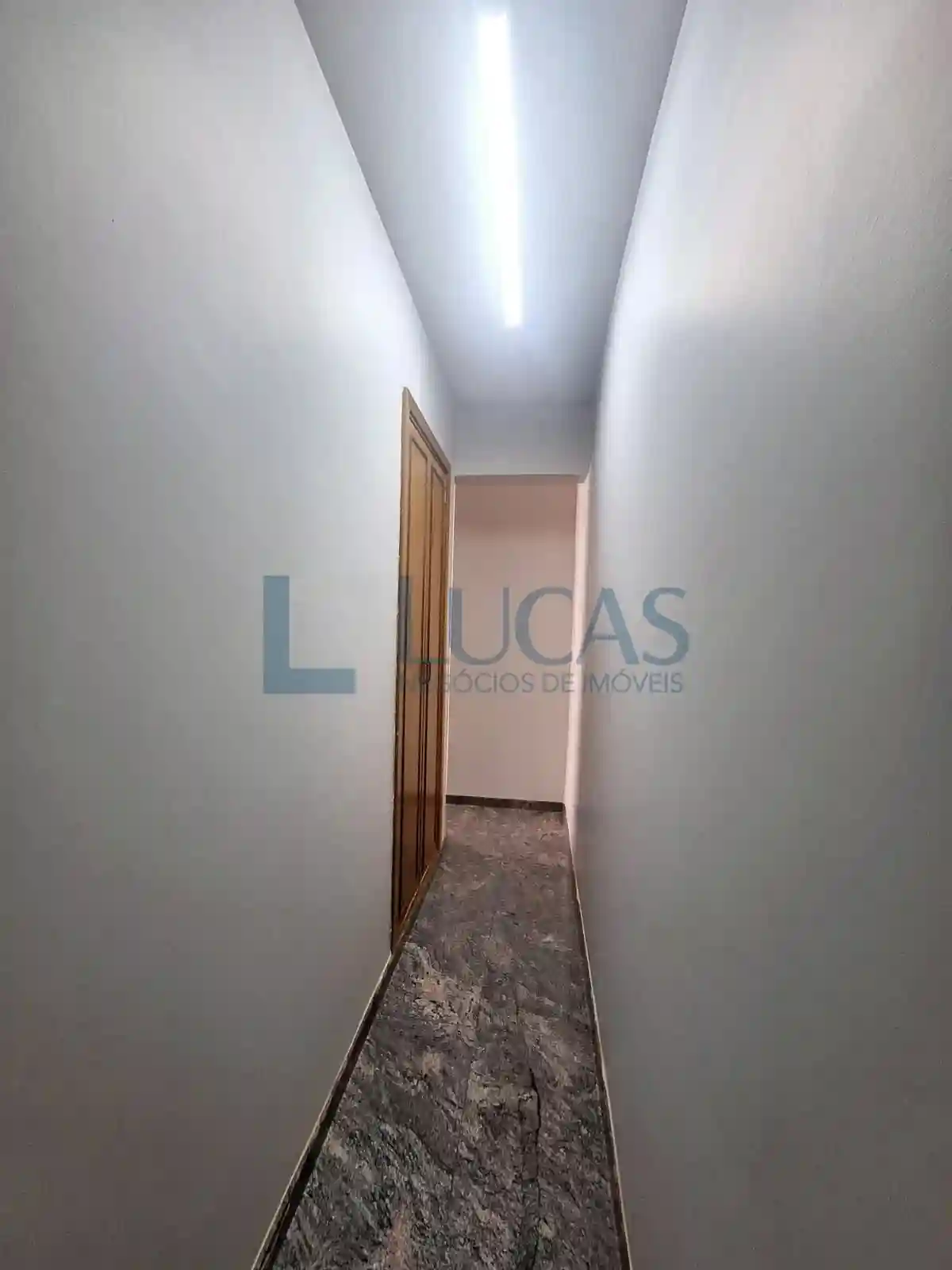 Apartamento com 4 quartos para aluguel, 300m² — foto 18 de 26
