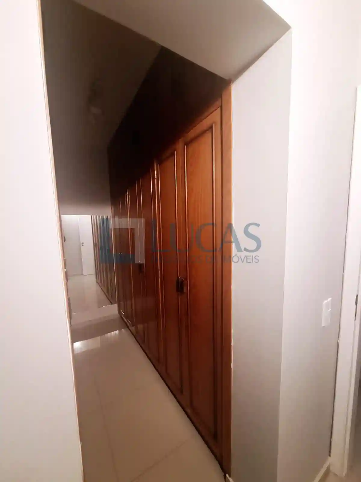 Apartamento com 4 quartos para aluguel, 300m² — foto 10 de 26