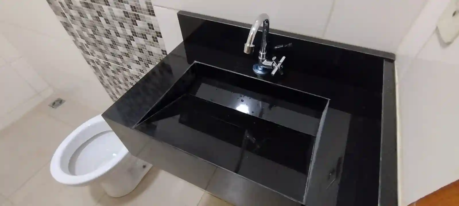 Casa com 3 quartos à venda, 200m² — foto 7 de 8