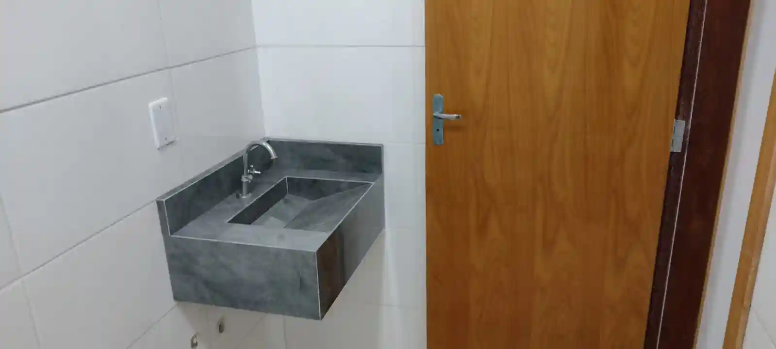 Casa com 3 quartos à venda, 200m² — foto 6 de 8