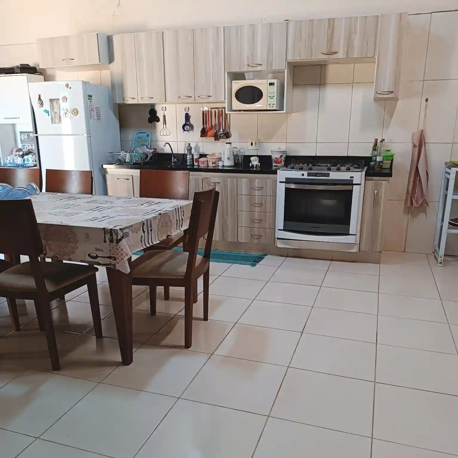Casa com 3 quartos à venda, 200m² — foto 6 de 23