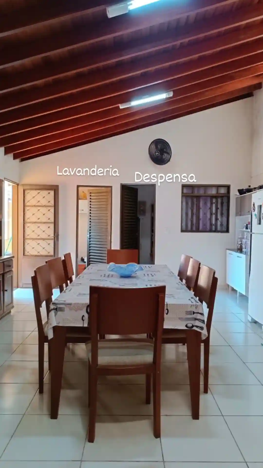 Casa com 3 quartos à venda, 200m² — foto 14 de 23