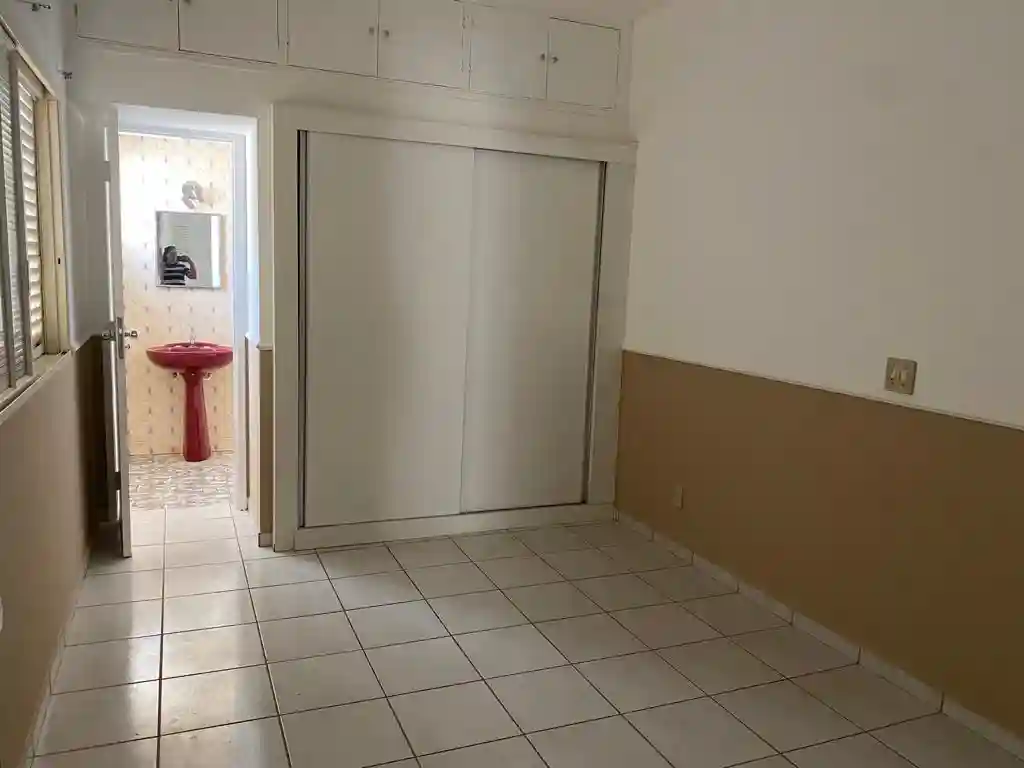 Casa com 3 quartos para aluguel, 120m² — foto 4 de 11