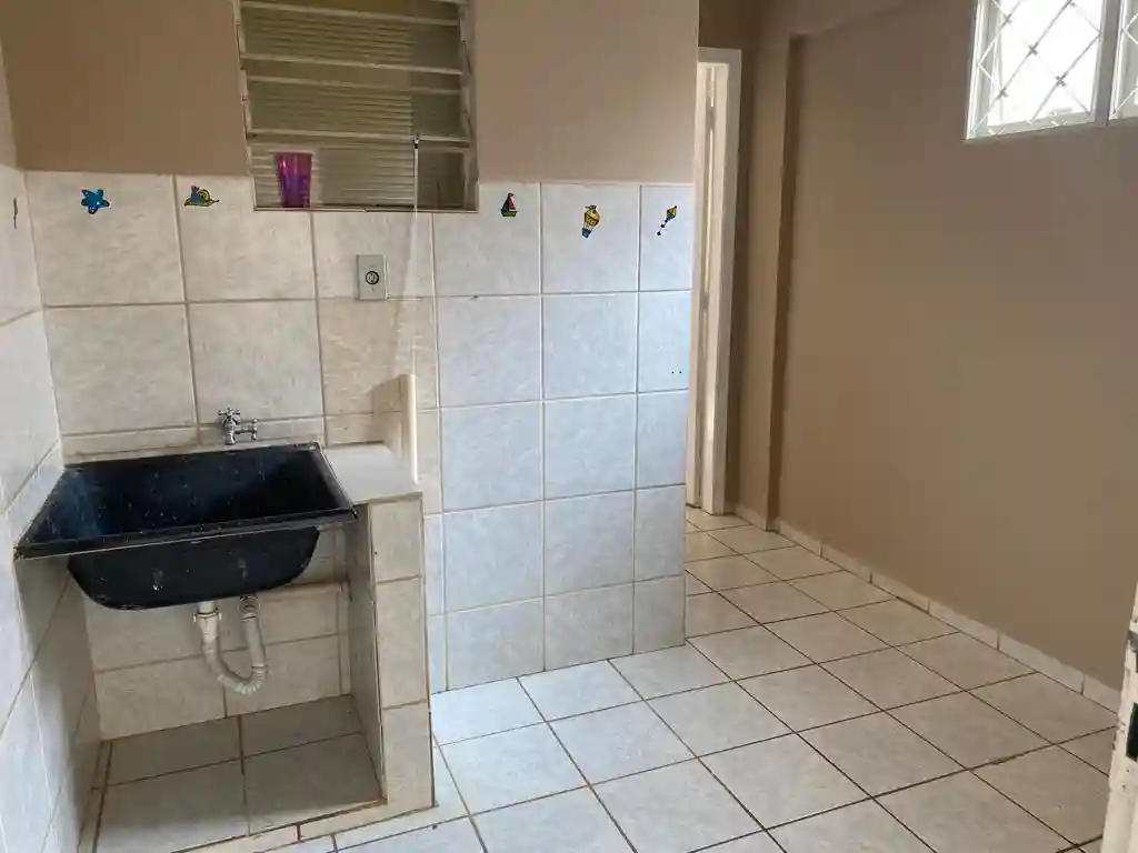 Casa com 3 quartos para aluguel, 120m² — foto 9 de 11