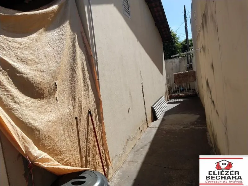 Casa à venda — foto 1 de 3