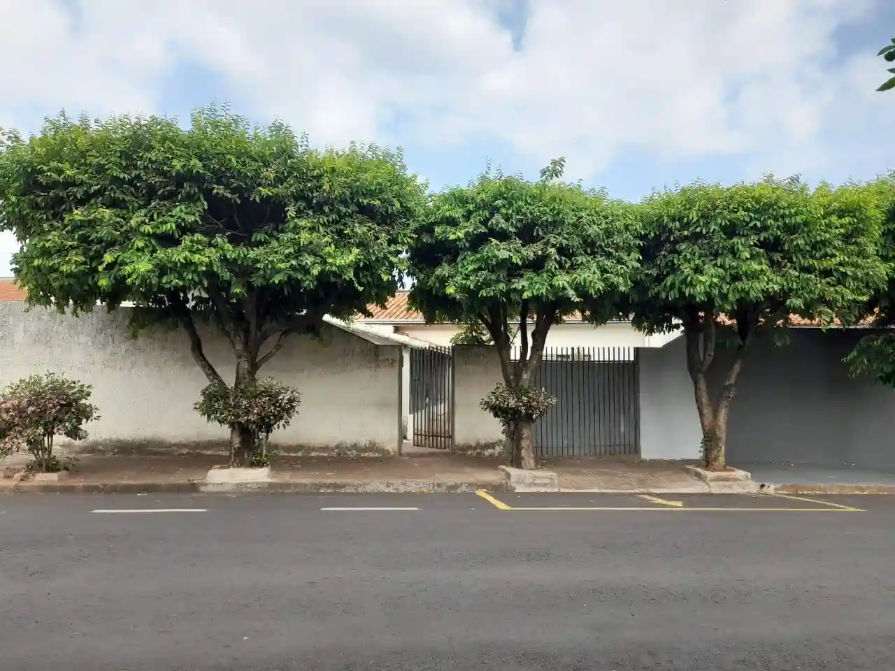 Casa com 2 quartos à venda, 65m² — foto 1 de 5