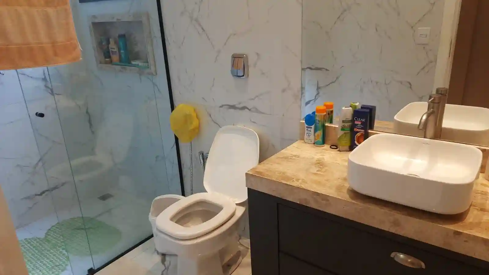 Casa de Condomínio com 3 quartos à venda, 180m² — foto 21 de 28