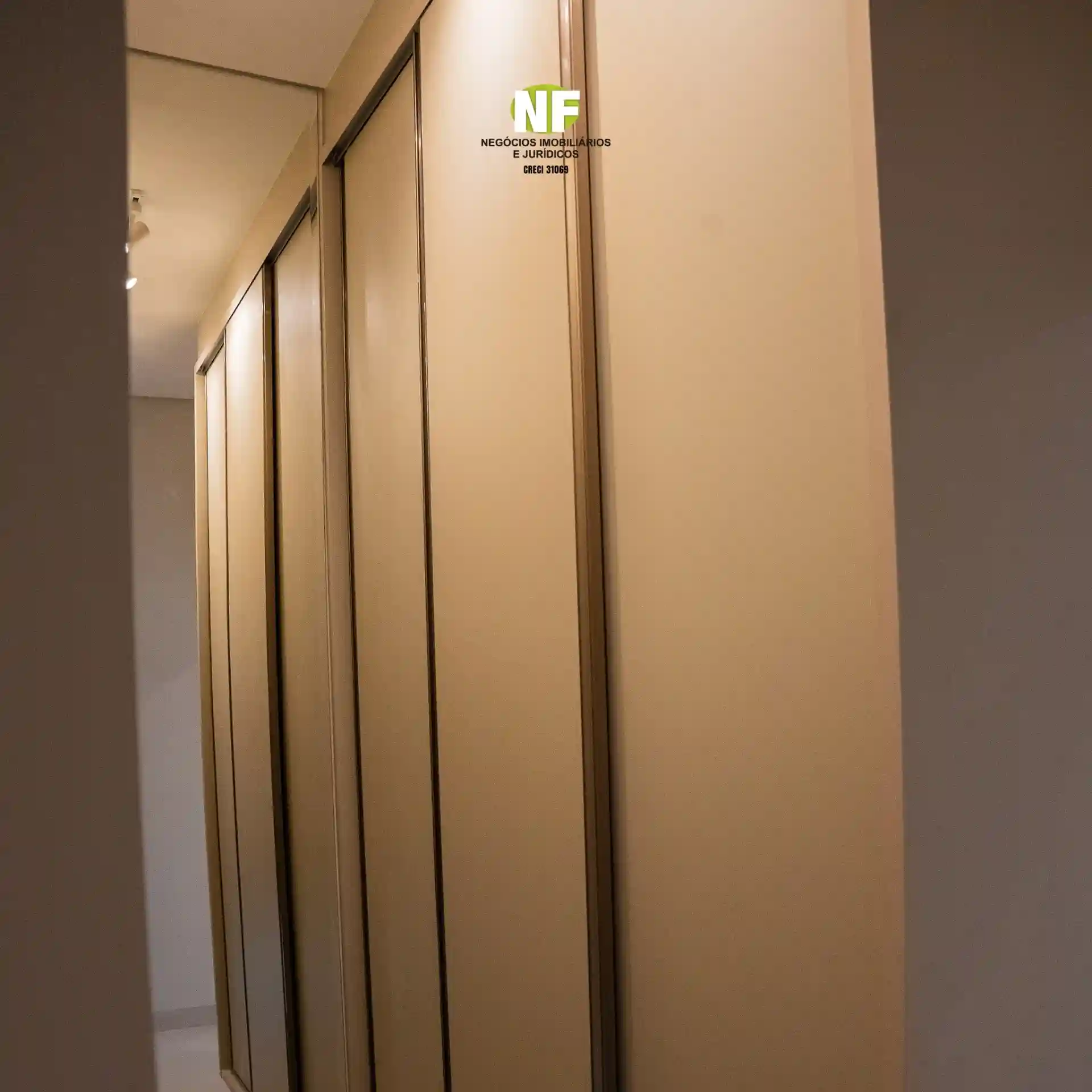 Casa de Condomínio com 3 quartos à venda, 276m² — foto 13 de 16