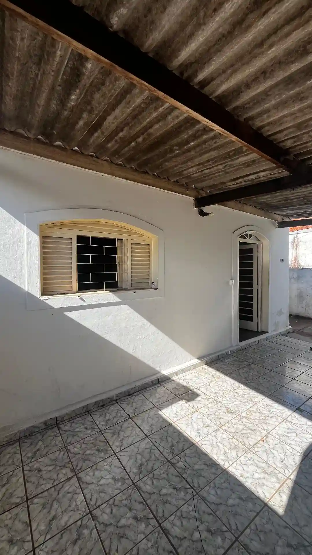 Casa com 2 quartos à venda, 198m² — foto 3 de 19
