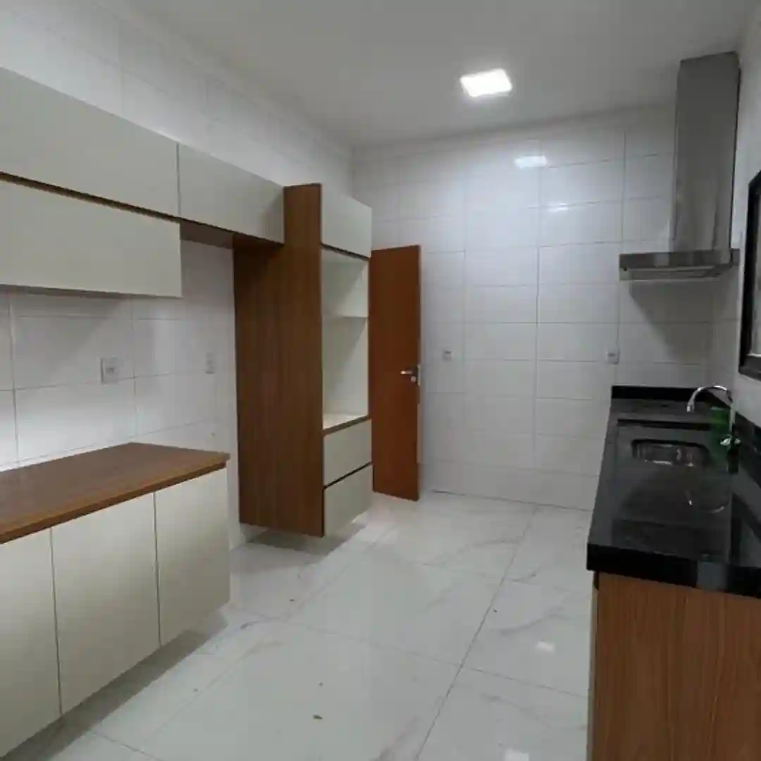 Casa de Condomínio com 3 quartos à venda, 400m² — foto 6 de 9