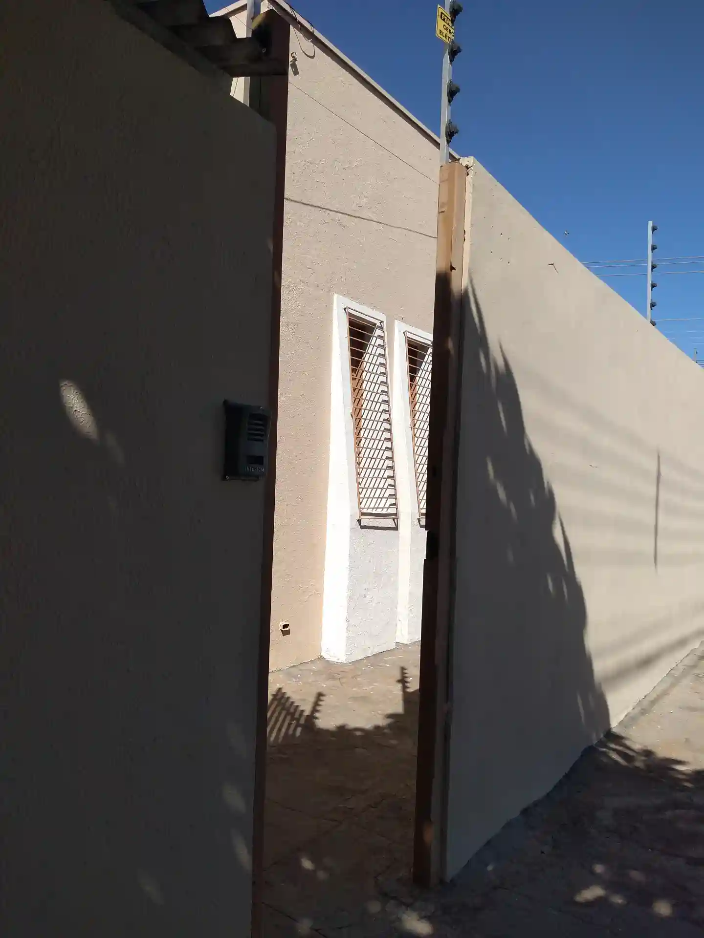 Casa Comercial com 1 quarto para aluguel, 80m² — foto 3 de 24