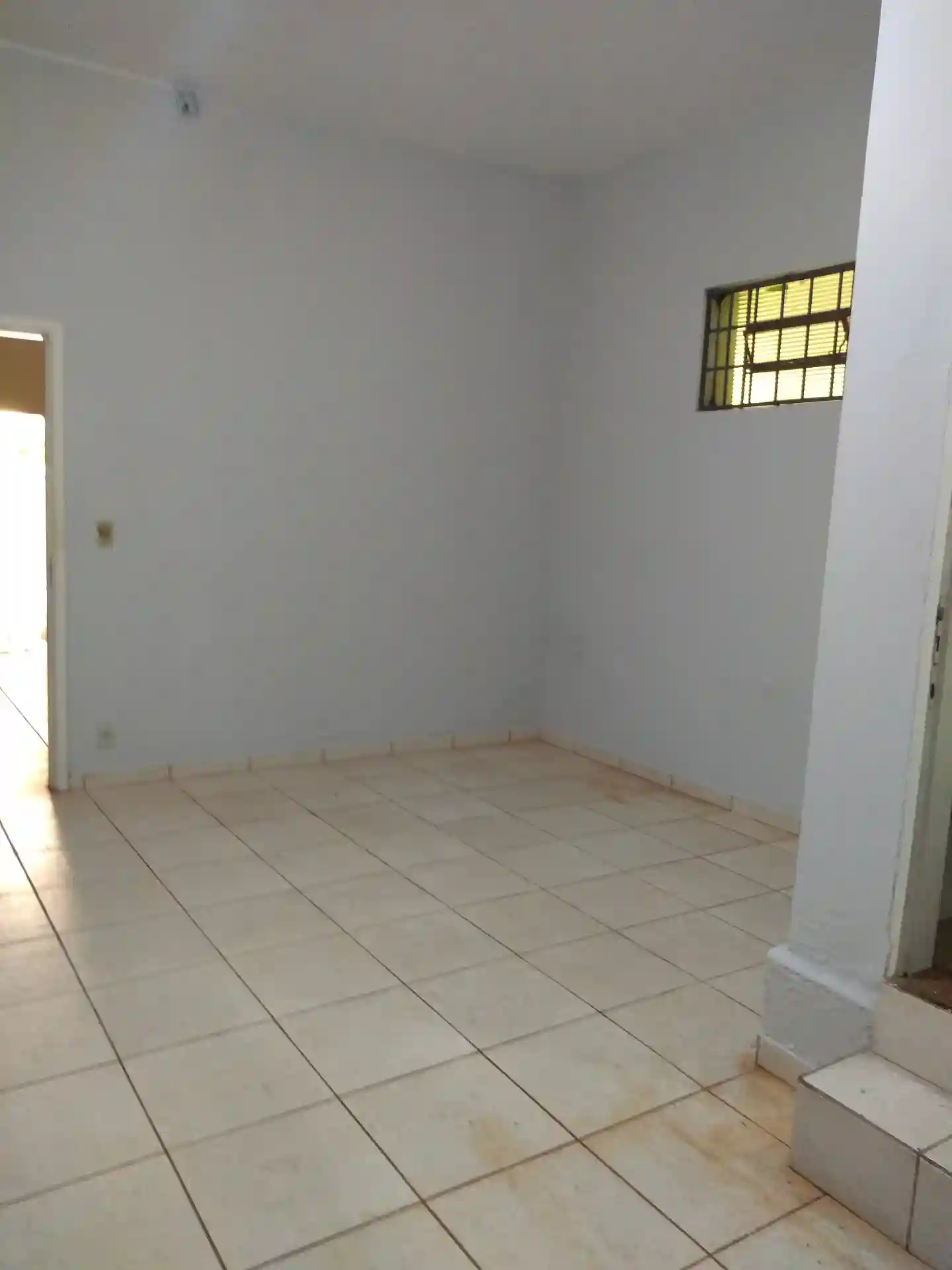 Casa Comercial com 1 quarto para aluguel, 80m² — foto 16 de 24