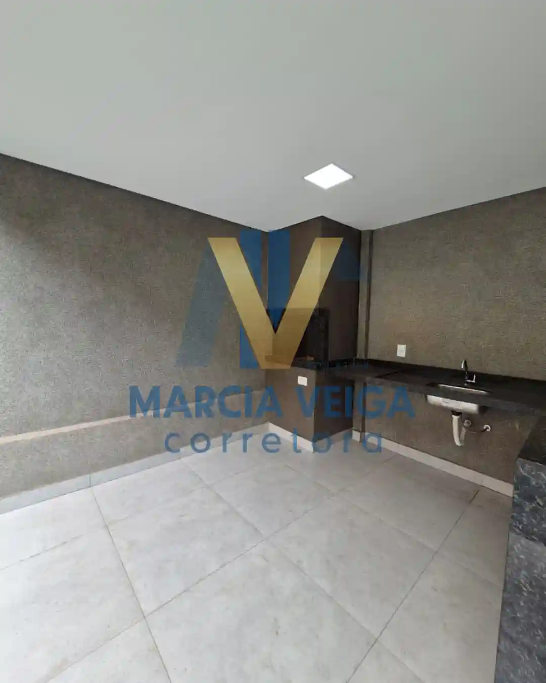 Casa com 3 quartos à venda, 200m² — foto 13 de 16