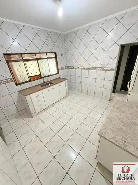 Casa com 3 quartos à venda, 120m² — foto 15 de 36