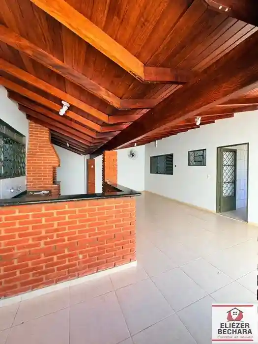 Casa com 3 quartos à venda, 120m² — foto 2 de 36