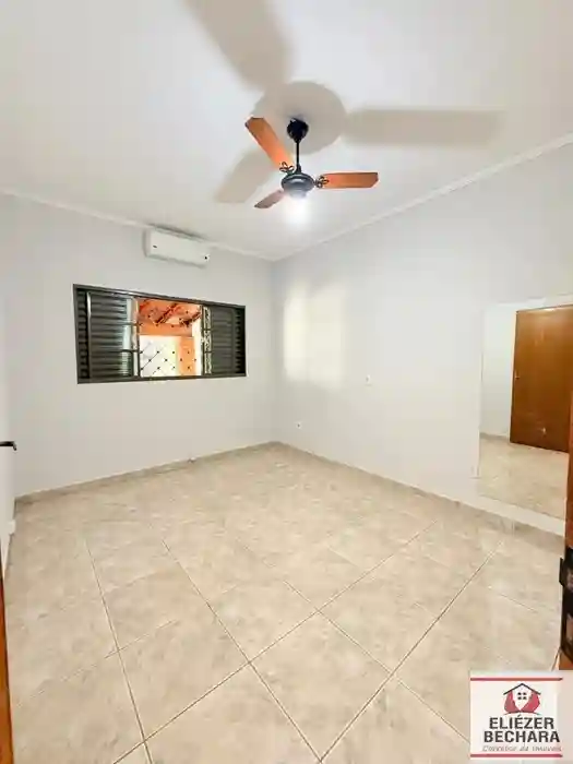 Casa com 3 quartos à venda, 120m² — foto 33 de 36