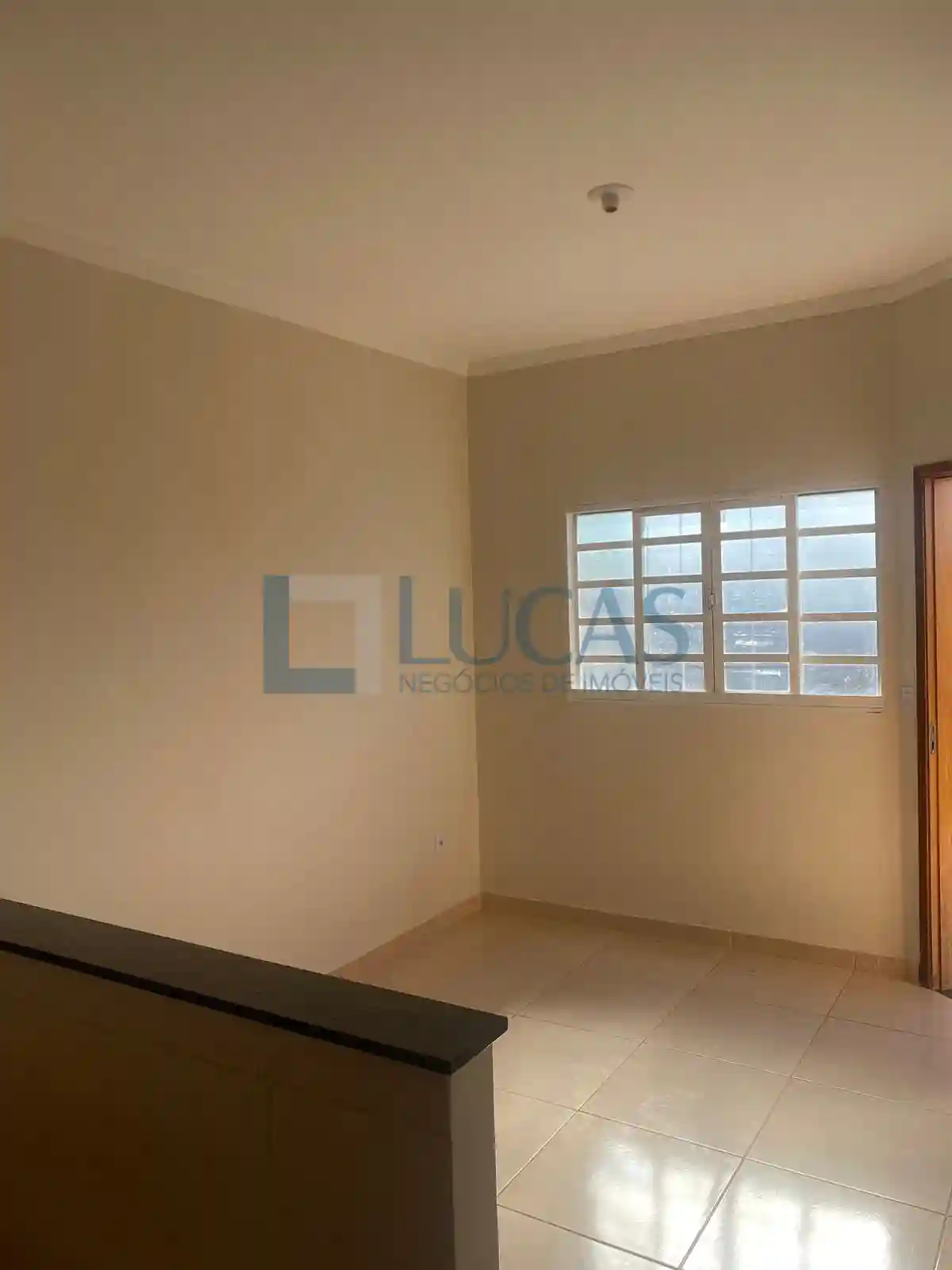 Casa com 2 quartos à venda, 63m² — foto 4 de 4