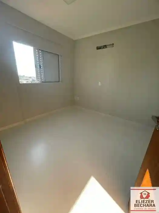 Apartamento com 2 quartos à venda, 70m² — foto 4 de 13