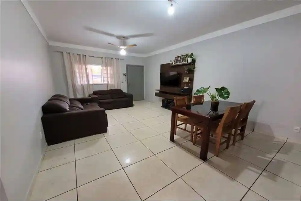 Fazenda / Sítio / Chácara com 3 quartos à venda, 500m² — foto 8 de 9