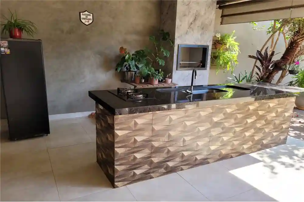 Fazenda / Sítio / Chácara com 3 quartos à venda, 500m² — foto 3 de 9