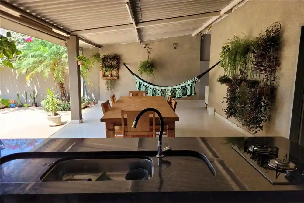 Fazenda / Sítio / Chácara com 3 quartos à venda, 500m² — foto 4 de 9