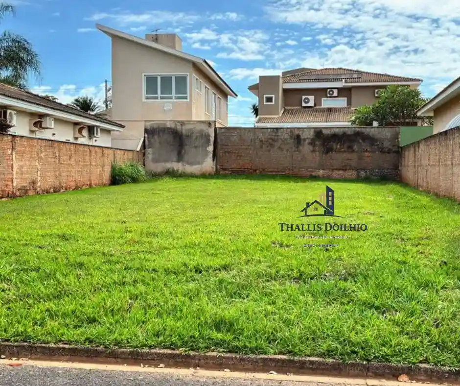 Terreno / Lote / Condomínio  à venda, 419m² — foto 1 de 8