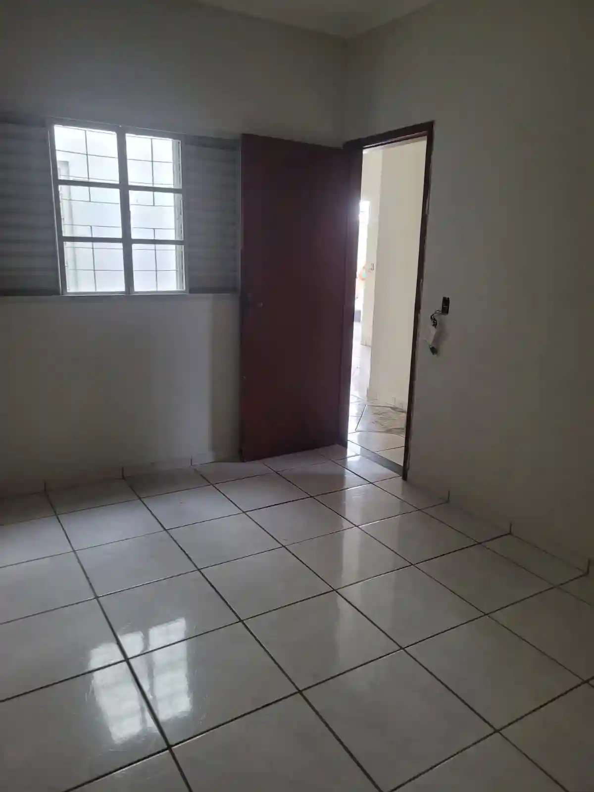 Casa com 2 quartos à venda, 70m² — foto 2 de 18