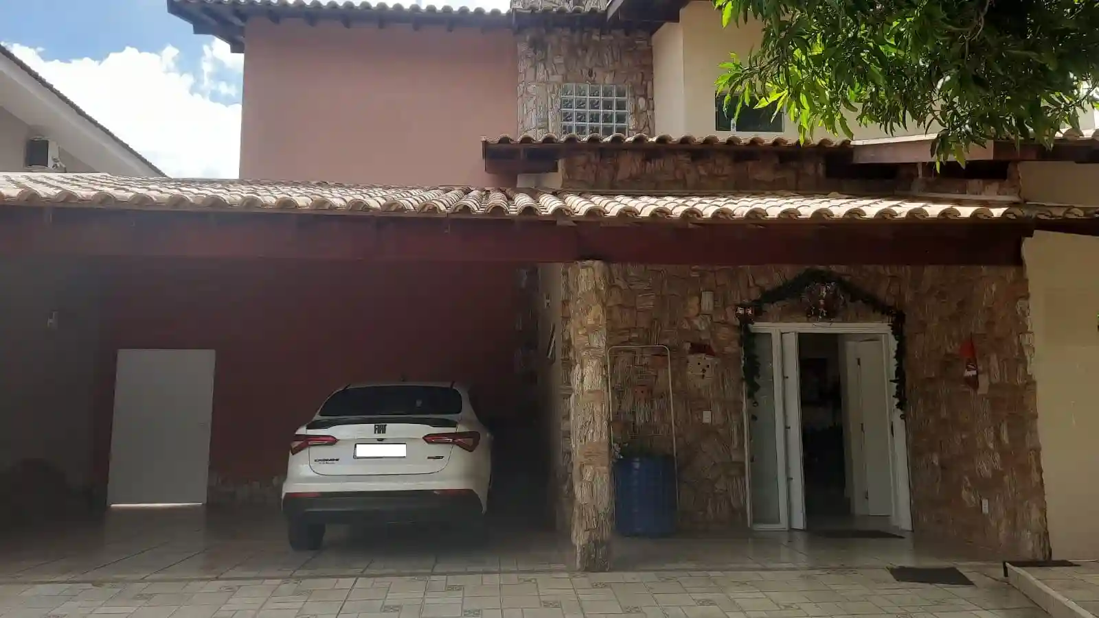 Casa com 5 quartos à venda, 372m² — foto 3 de 30