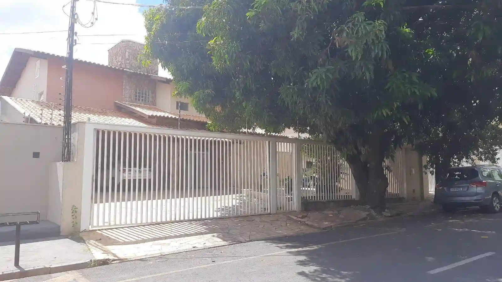 Casa com 5 quartos à venda, 372m² — foto 1 de 30