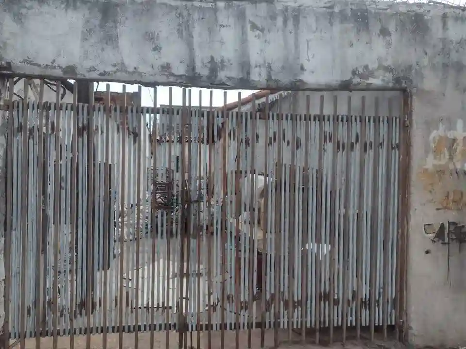 Casa com 3 quartos à venda, 70m² — foto 1 de 8