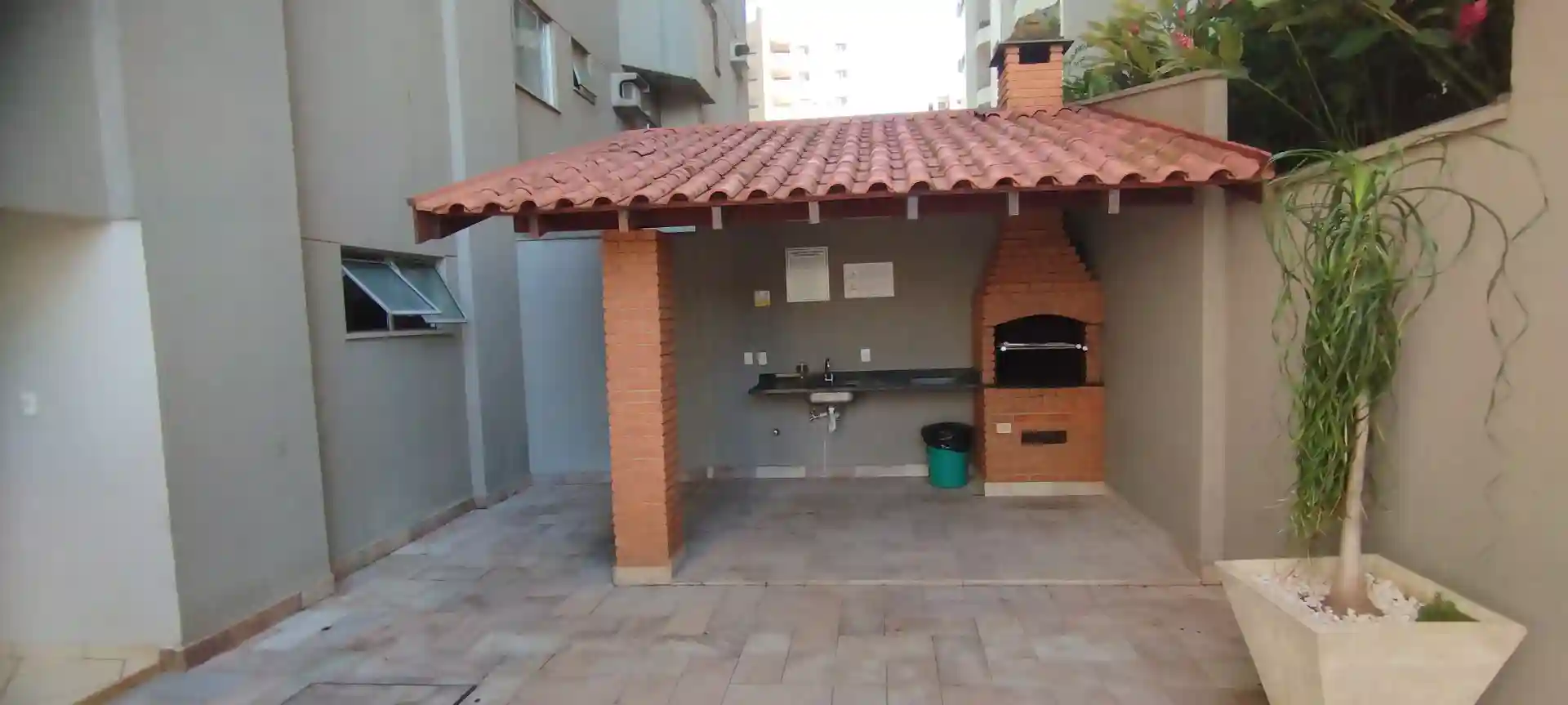 Apartamento com 3 quartos à venda, 100m² — foto 42 de 45