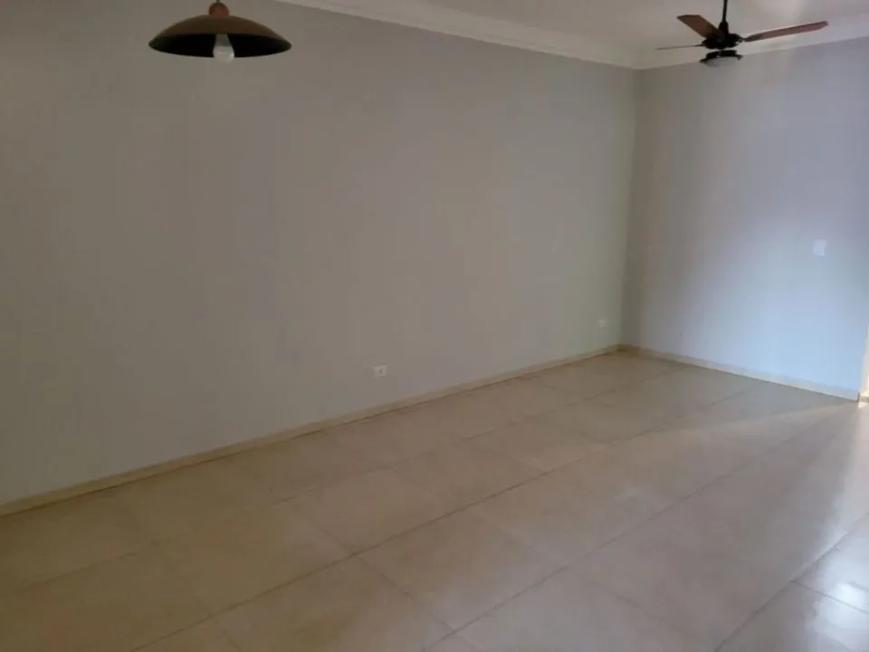 Casa à venda — foto 8 de 12