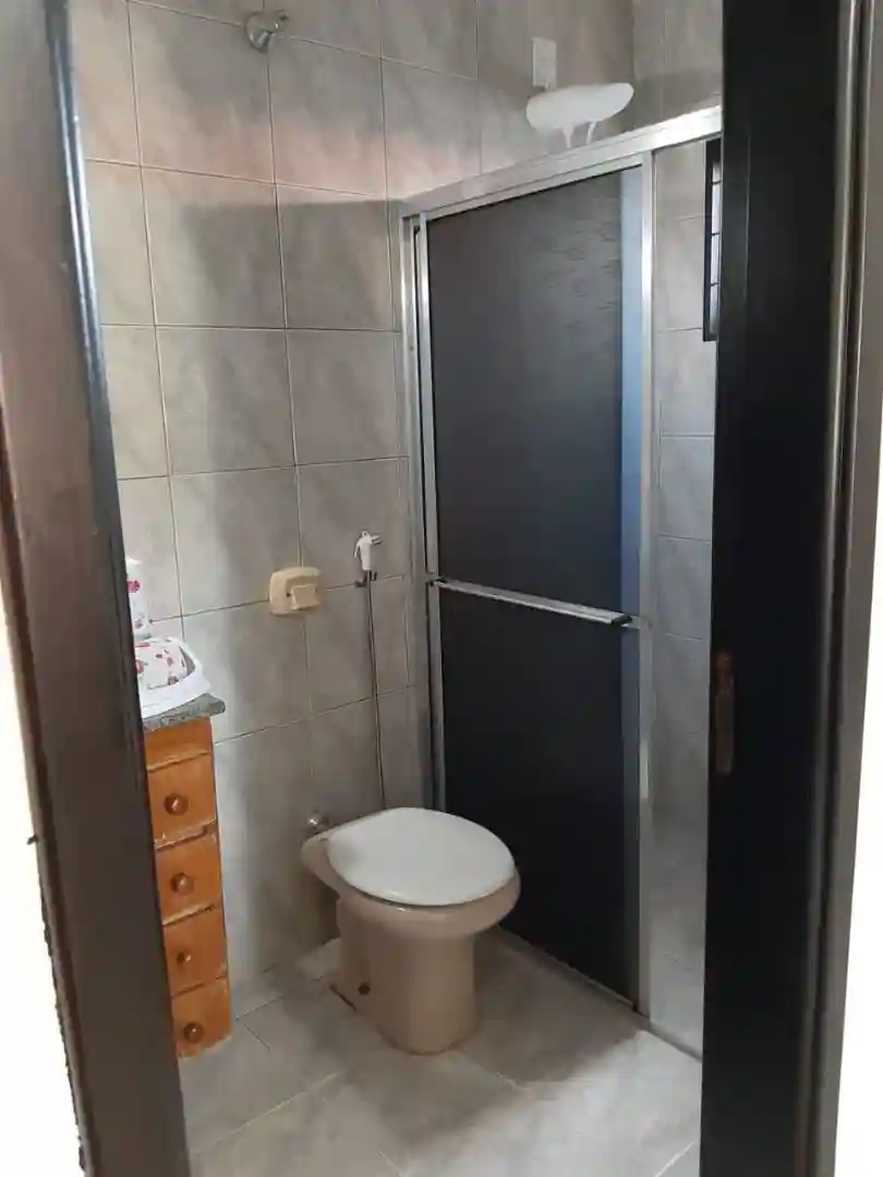 Casa com 3 quartos à venda, 140m² — foto 4 de 6