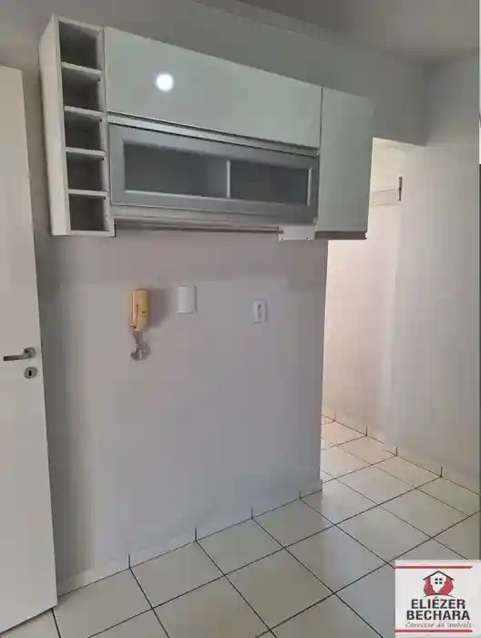 Apartamento com 2 quartos à venda, 70m² — foto 13 de 14