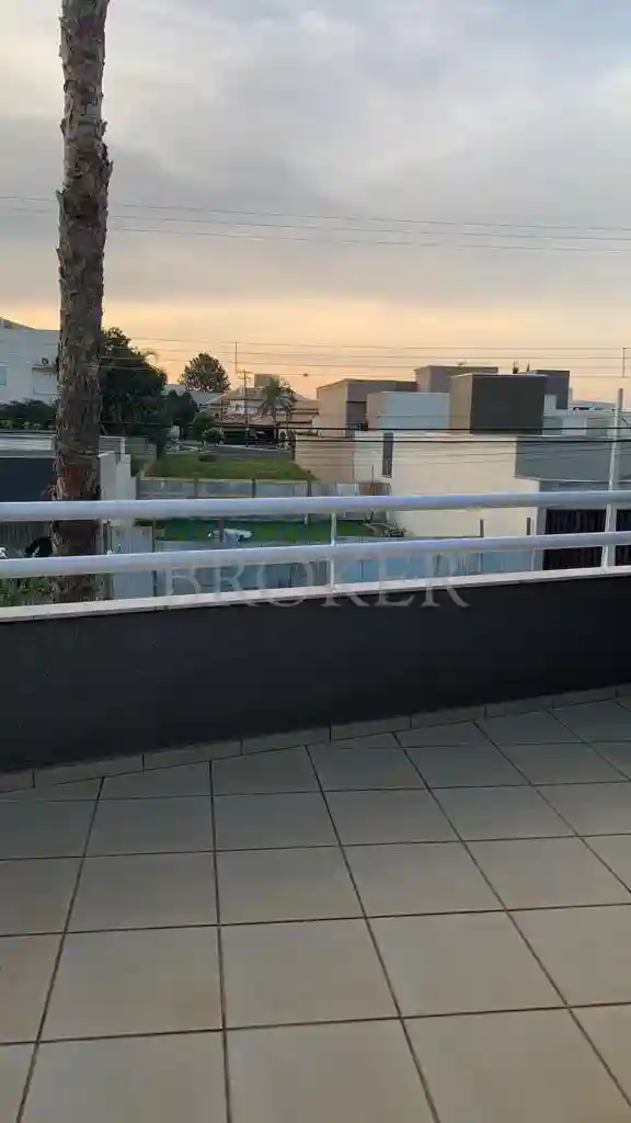 Casa de Condomínio com 4 quartos à venda, 238m² — foto 12 de 30